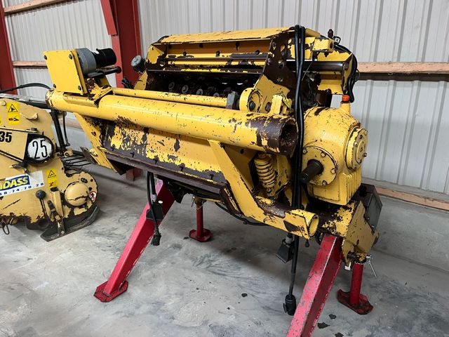New Holland Snittehoved FX38