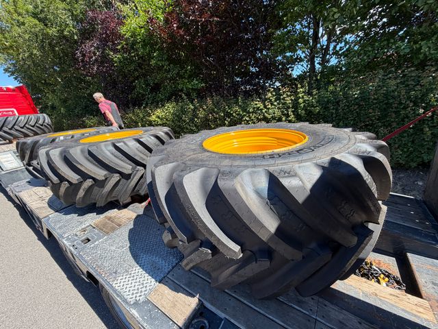 BKT AGRIMAX PROHARVEST VF800/65R32