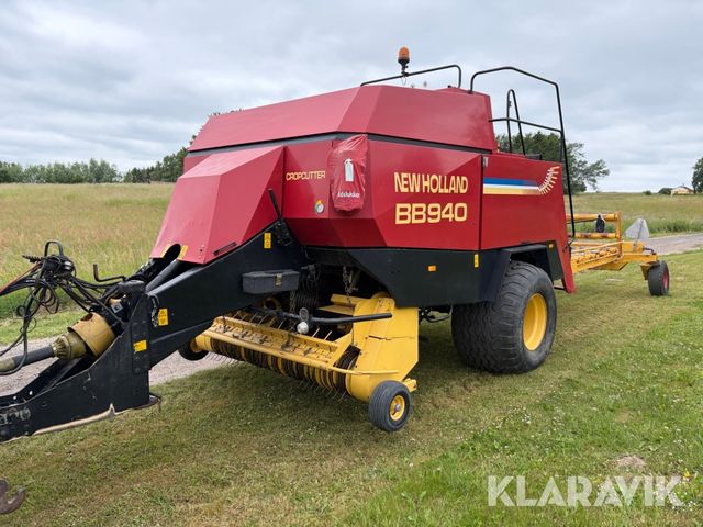 New Holland BB940
