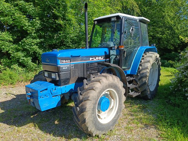 Ford 7840
