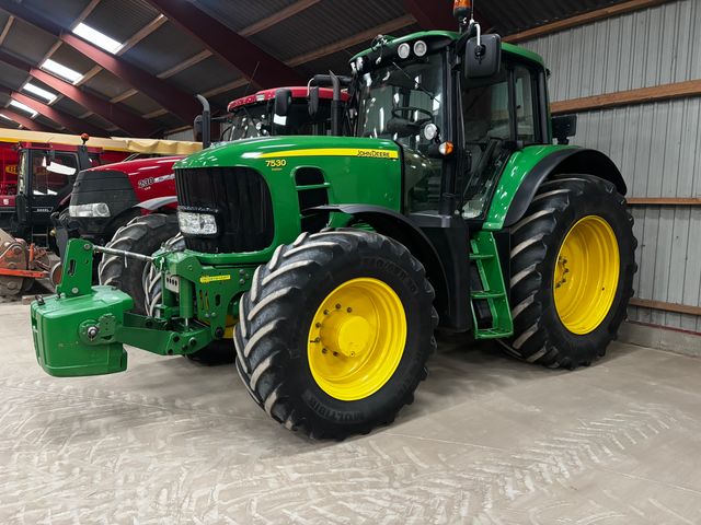 John Deere 7530 Premium