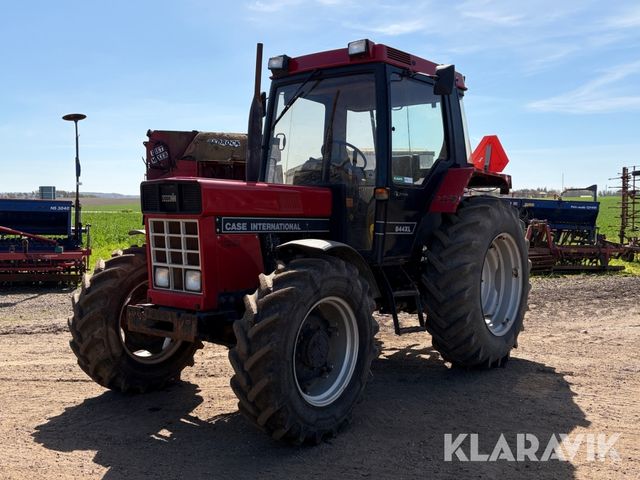 Case International 844XL