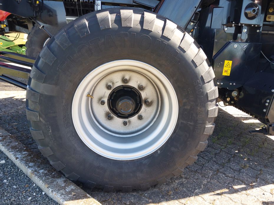 Case IH RB 465 - Pressere - Rundballe - 9