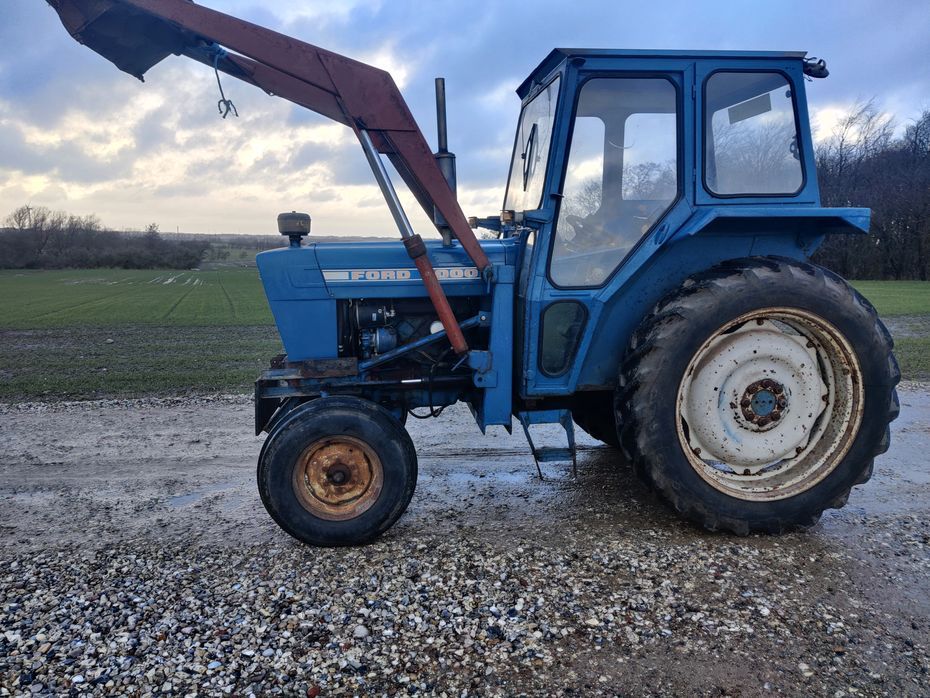 Ford 5000 Select O Speed med frontlæsser - Traktorer - Traktorer 2 wd - 4