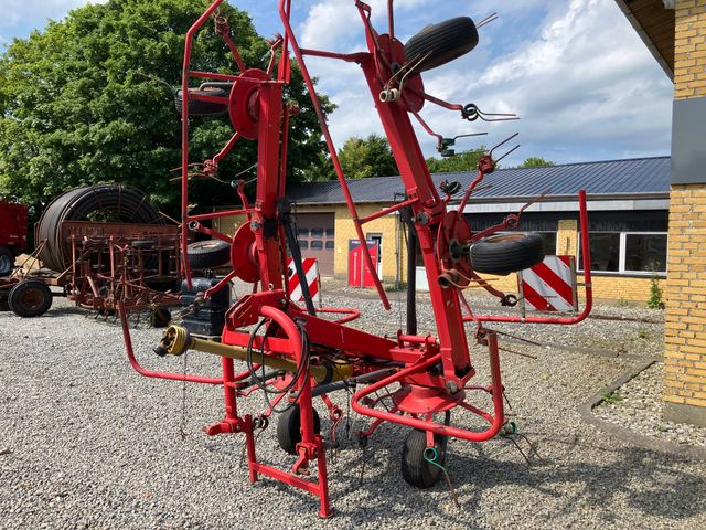 Kverneland 659 - 6 Rotor vender