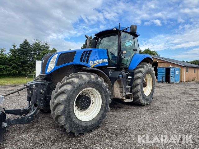 New Holland T8.300
