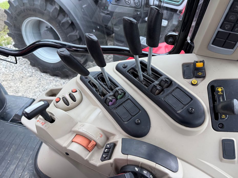 Massey Ferguson 7718 Dyna-6 Kun 1100 timer - Traktorer - Traktorer 4 wd - 9