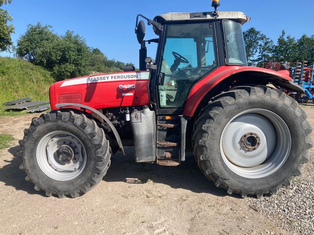 Massey Ferguson 6490 Dynashift