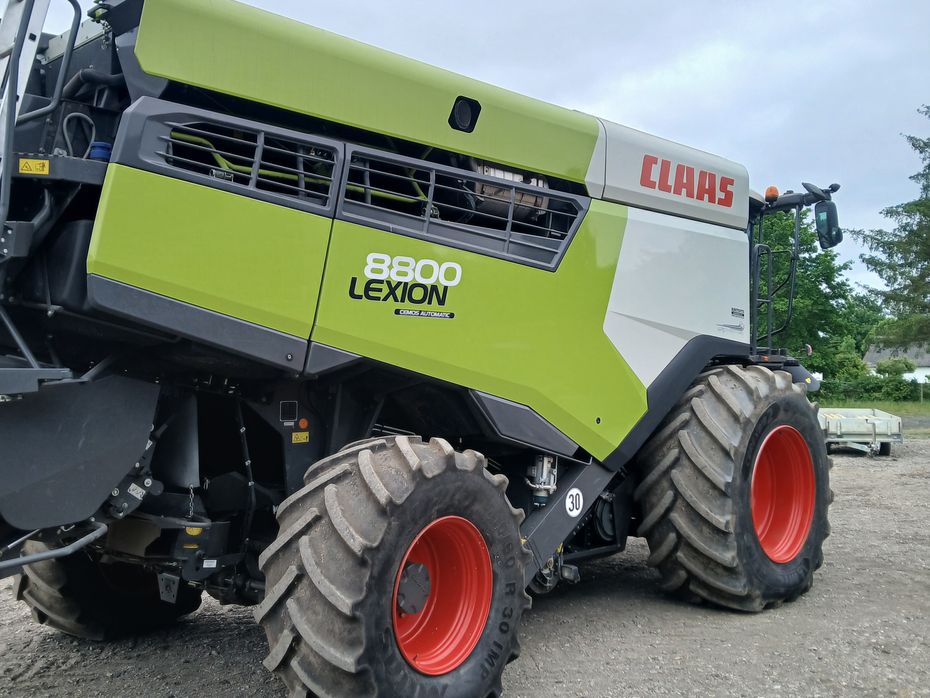 CLAAS Lexion 8800 - Høstmaskiner - Mejetærskere - 2