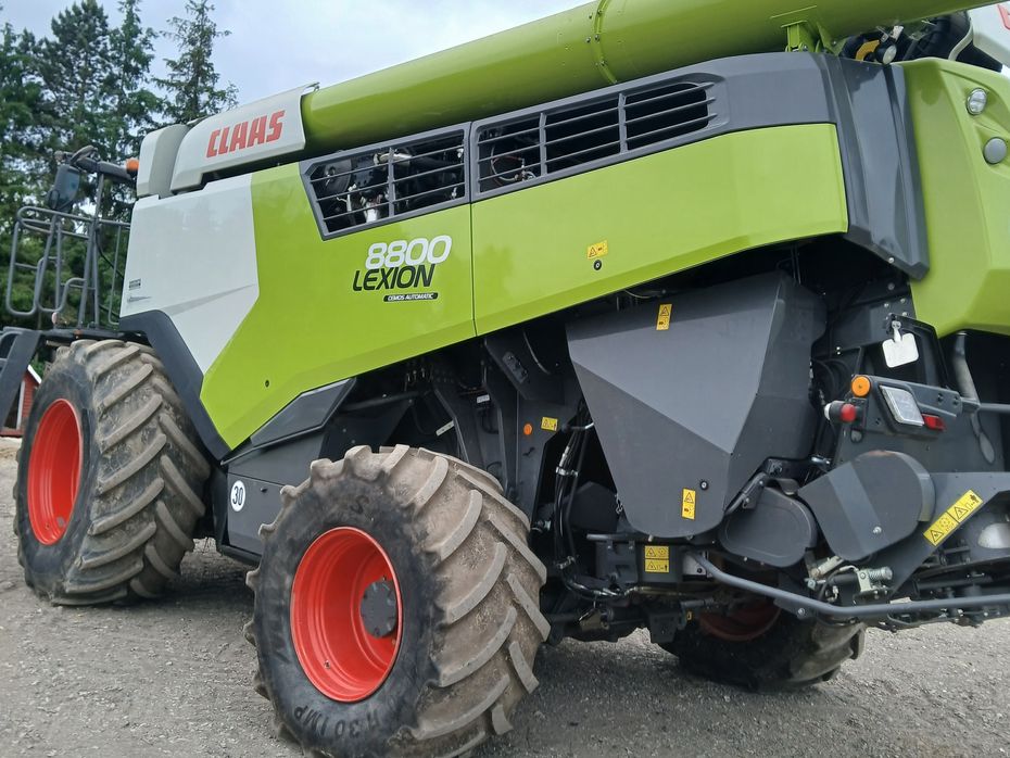 CLAAS Lexion 8800 - Høstmaskiner - Mejetærskere - 3