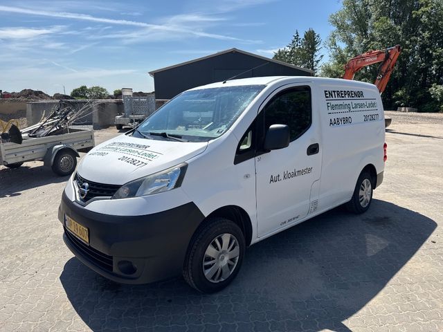 Nissan NV200 