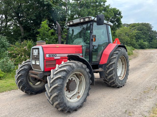 Massey Ferguson 6180
