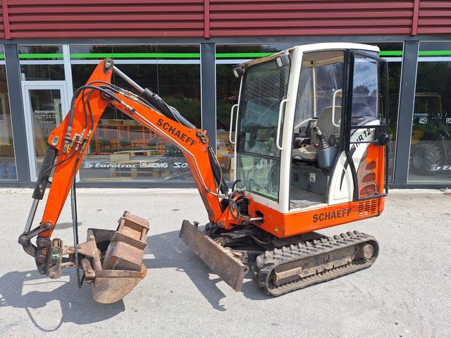 Schaeff HR 12