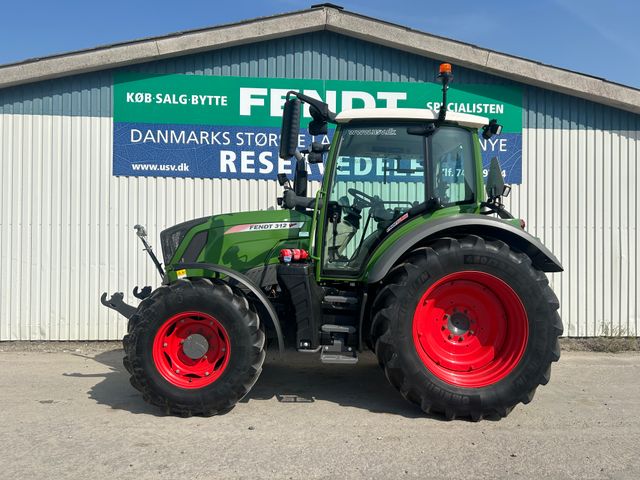 Fendt 312 Vario S4 Profi Plus