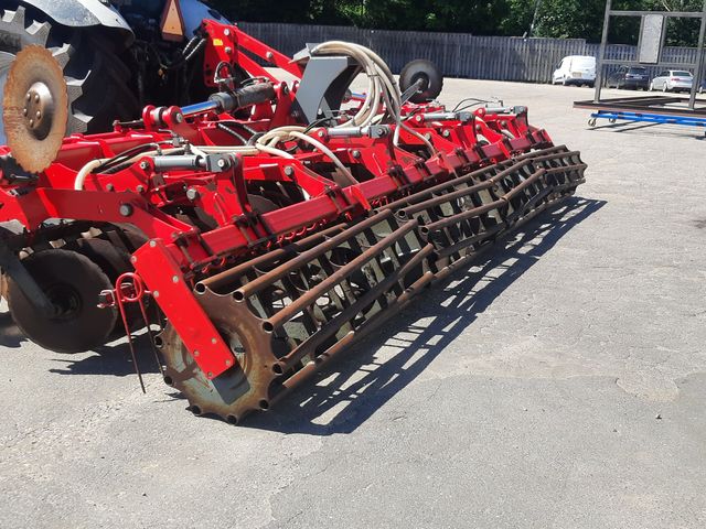 Unia Ares XL 750