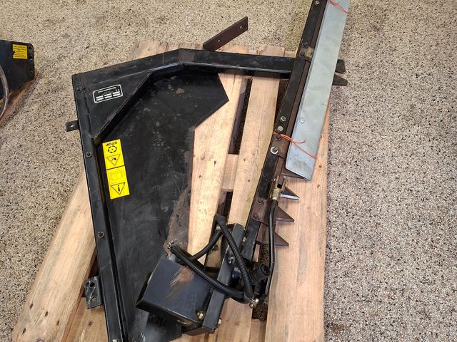 Massey Ferguson el-sidekniv