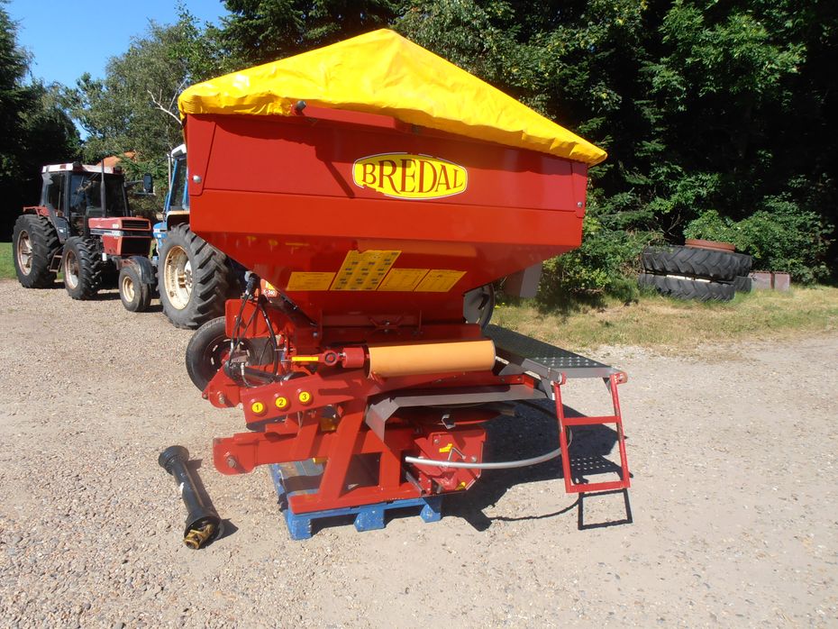 Bredal F2 - 2500 L lift spreder - Gødningsmaskiner - Handelsgødningsspredere - 3