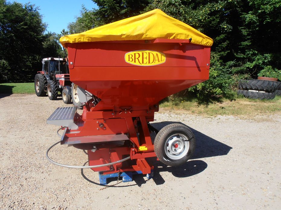 Bredal F2 - 2500 L lift spreder - Gødningsmaskiner - Handelsgødningsspredere - 2