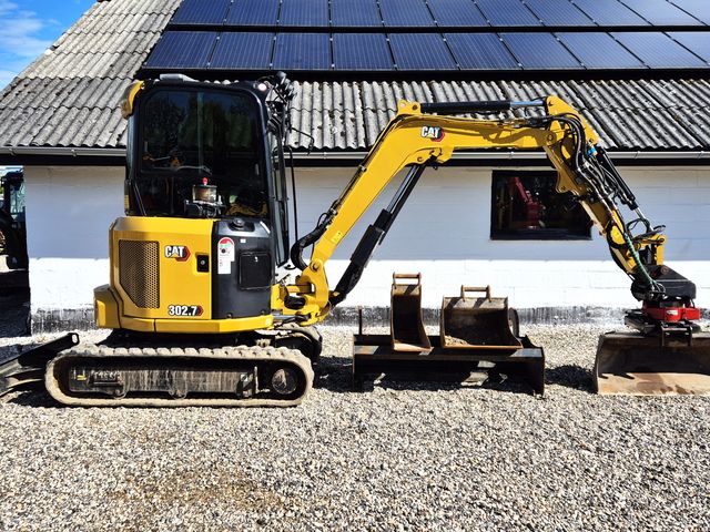 CAT 302.7CR