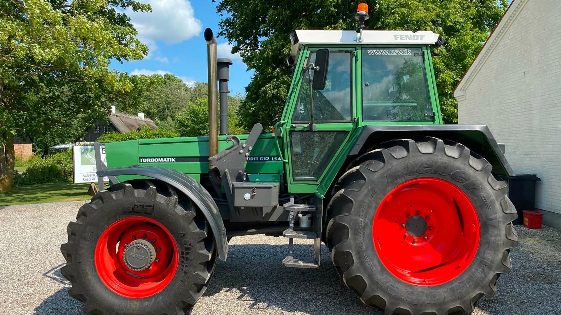 Fendt 612 LSA Favorit Med frontlæsser (Gennem renoveret)