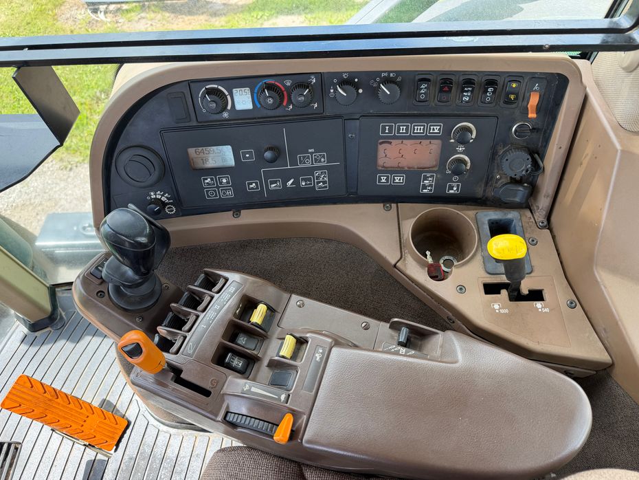 John Deere 7930 AutoTrac Ready, TLS, Frontlift - Traktorer - Traktorer 4 wd - 18
