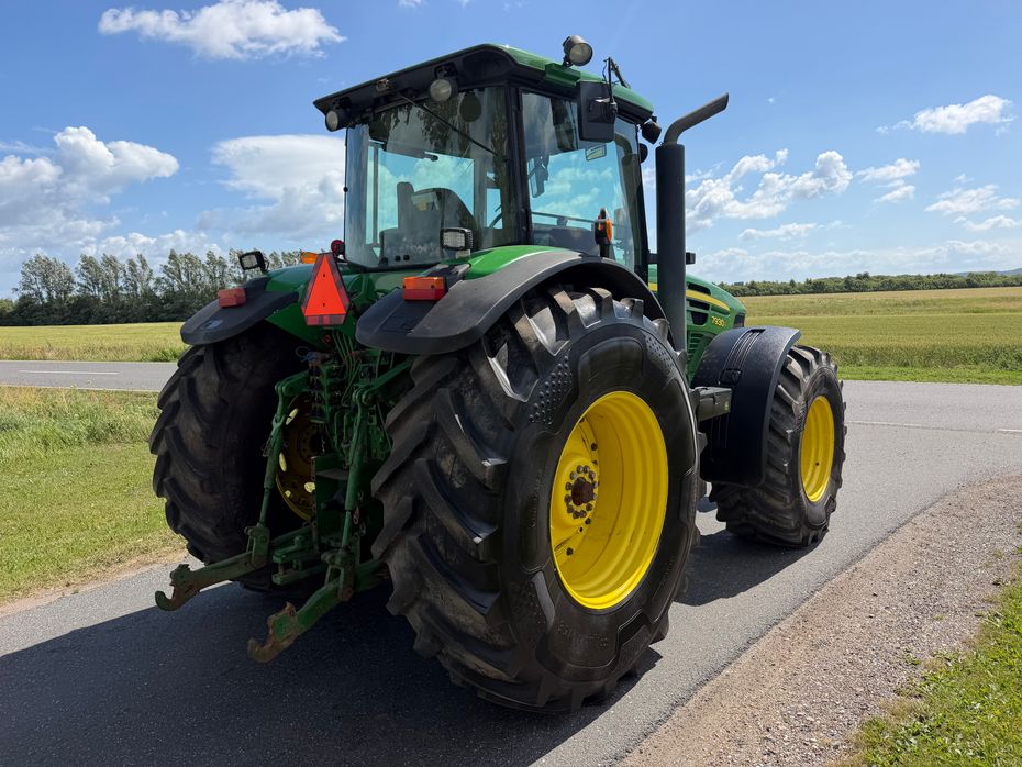 John Deere 7930 AutoTrac Ready, TLS, Frontlift - Traktorer - Traktorer 4 wd - 5