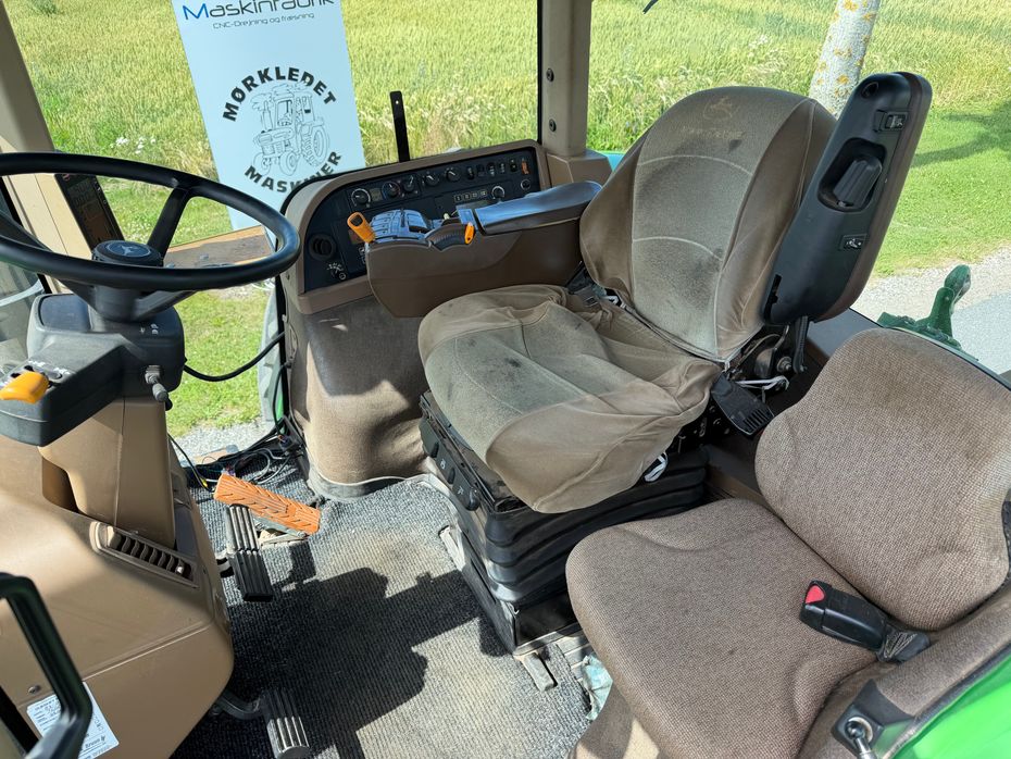 John Deere 7930 TLS, Frontlift - Traktorer - Traktorer 4 wd - 12