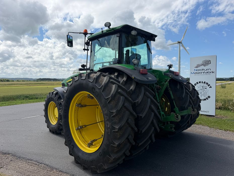 John Deere 7930 TLS, Frontlift - Traktorer - Traktorer 4 wd - 4