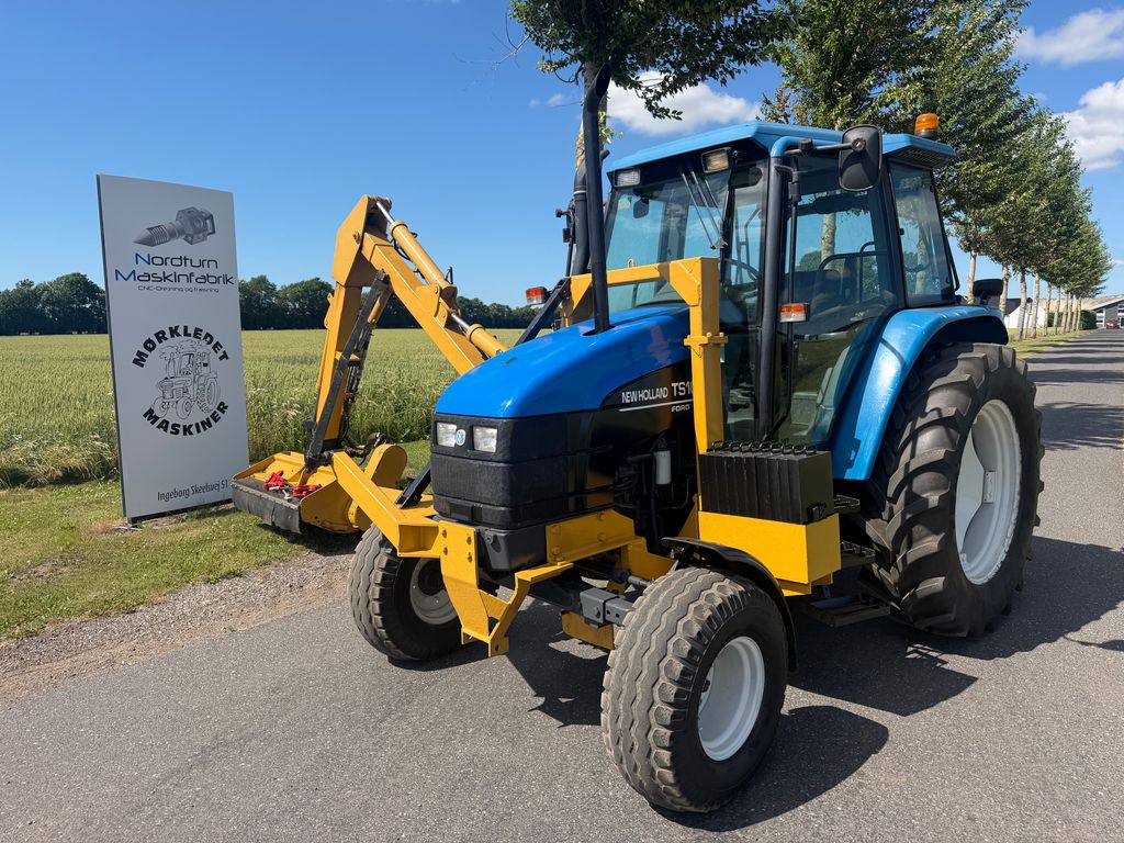New Holland TS100 Fin TS100 med rabatklipper brugt maskine til salg