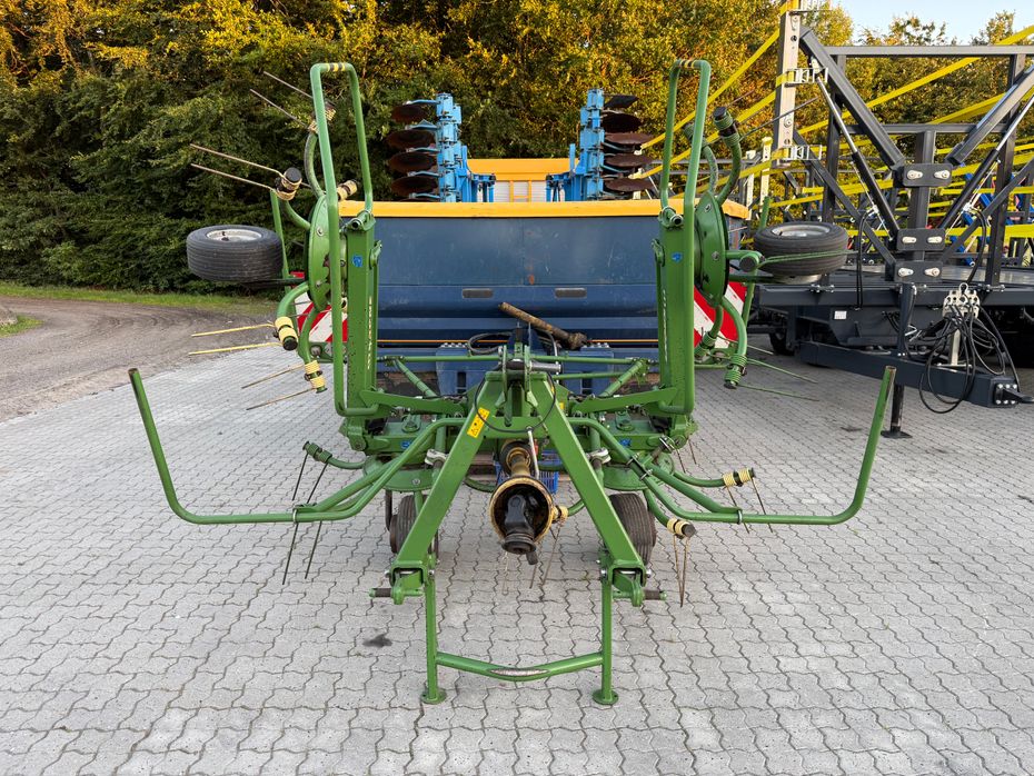 KRONE KW 4.62/4 - Hø- og halmhåndtering - River og vendere - 1