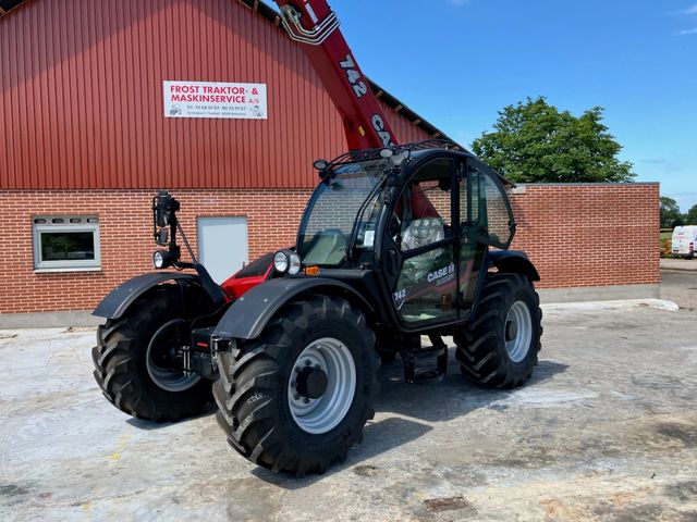 Case IH FARMLIFT 742