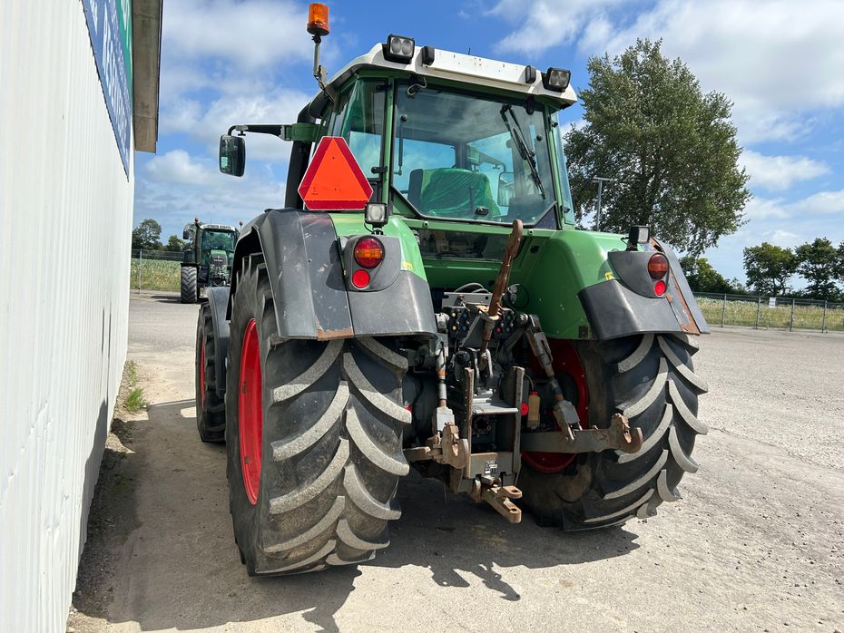 Fendt 716 VARIO TMS  Med Hauer Frontlæsser - Traktorer - Traktorer 4 wd - 8