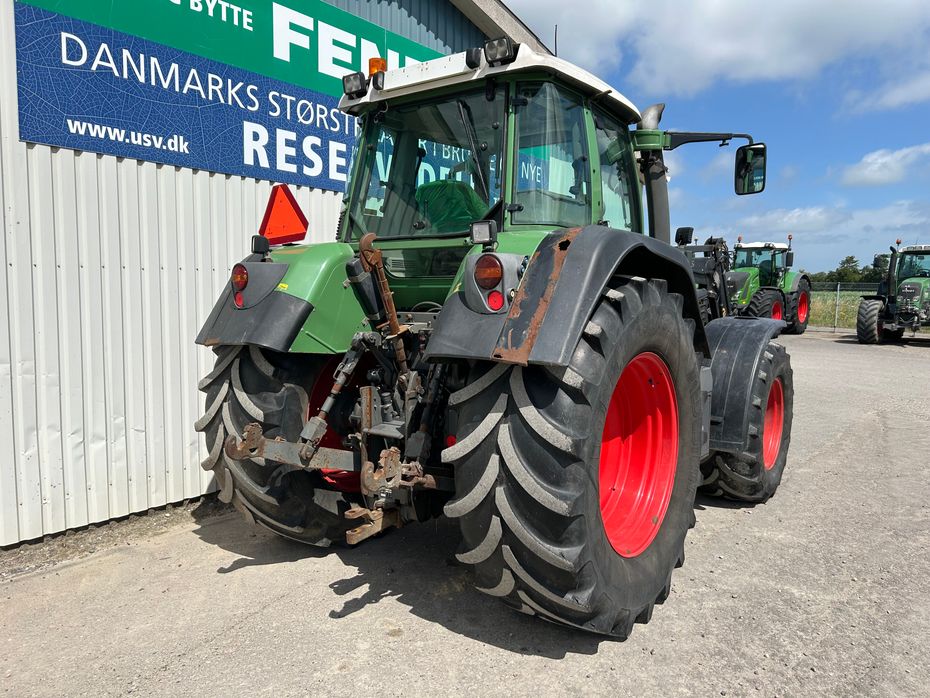 Fendt 716 VARIO TMS  Med Hauer Frontlæsser - Traktorer - Traktorer 4 wd - 6