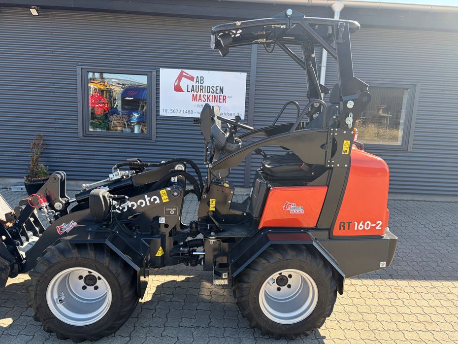 Kubota RT160-2 med skovl og pallegafler - Læssemaskiner - Minilæssere - 6