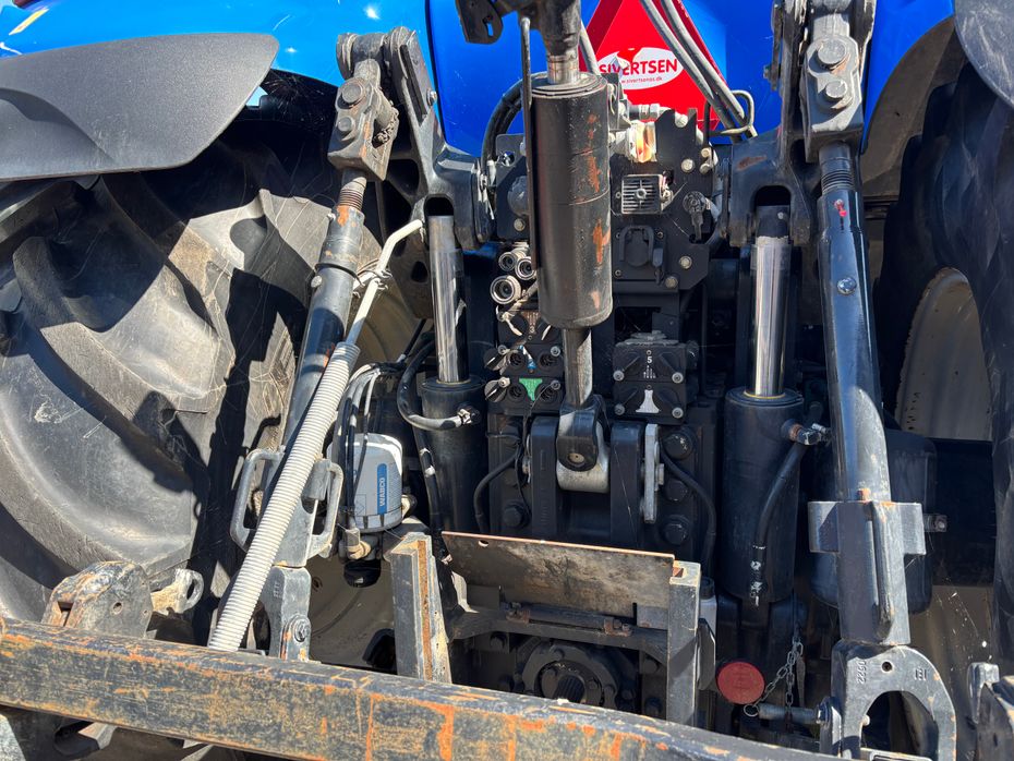 New Holland T8.435 Kun 2646 timer - Traktorer - Traktorer 4 wd - 8