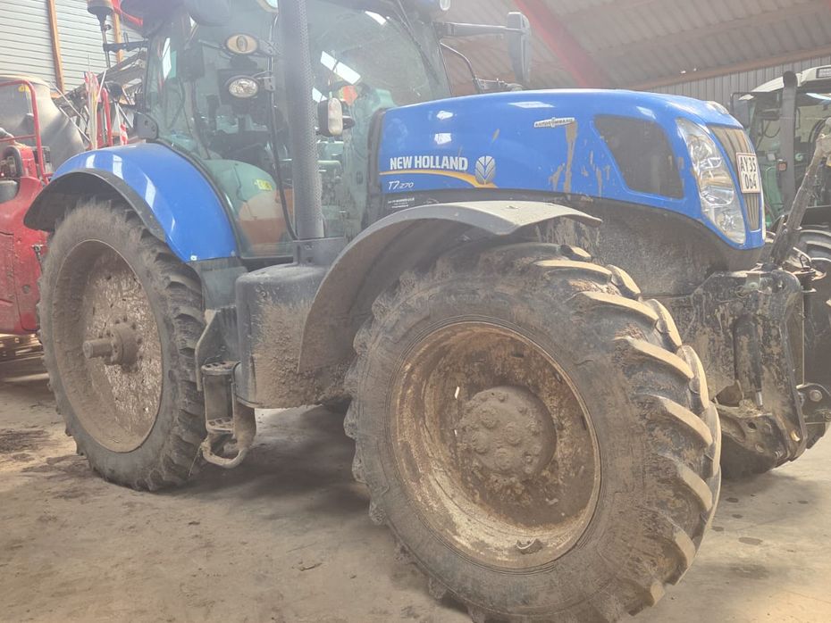 New Holland T7.270 AutoCommand - Traktorer - Traktorer 4 wd - 4