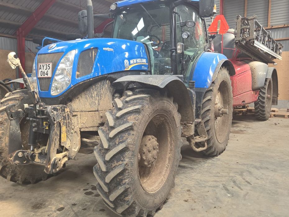 New Holland T7.270 AutoCommand - Traktorer - Traktorer 4 wd - 1