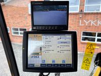 New Holland CR9080 SLH Elevation + 35” VarioFeed HD - Høstmaskiner - Mejetærskere - 16