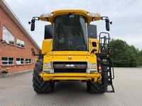 New Holland CR9080 SLH Elevation + 35” VarioFeed HD - Høstmaskiner - Mejetærskere - 3