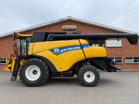 New Holland CR9080 SLH Elevation + 35” VarioFeed HD - Høstmaskiner - Mejetærskere - 1