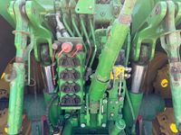 John Deere 7930 TLS, Frontlift - Traktorer - Traktorer 4 wd - 17