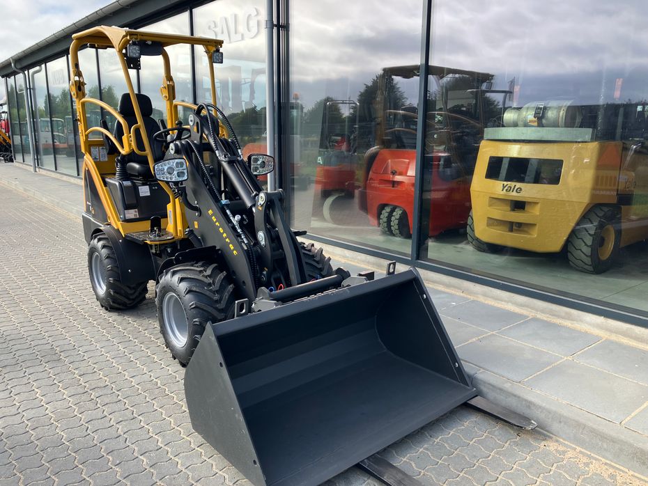 Eurotrac W11 Eurotrac W11 Fabriksny - Læssemaskiner - Minilæssere - 9