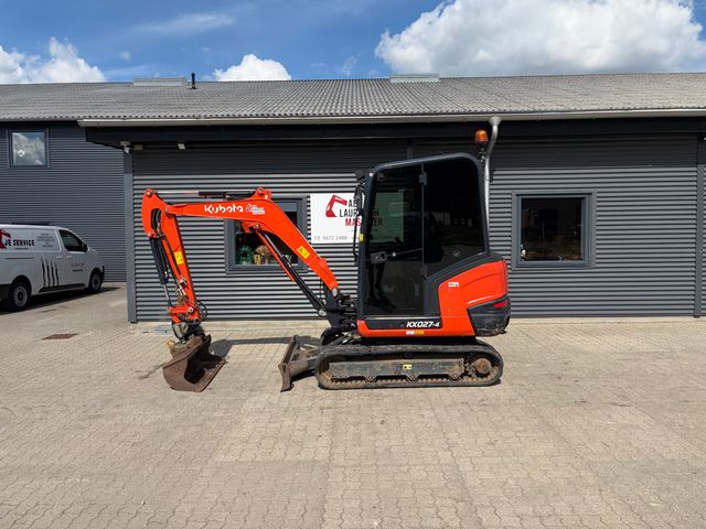 Kubota kx027-4