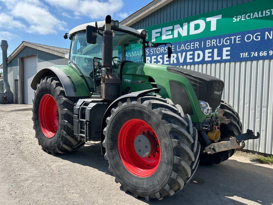 Fendt 933 Vario SCR Profi Plus  Med Front PTO - Traktorer - Traktorer 4 wd - 4
