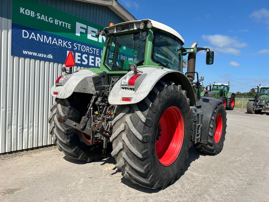 Fendt 933 Vario SCR Profi Plus  Med Front PTO - Traktorer - Traktorer 4 wd - 8