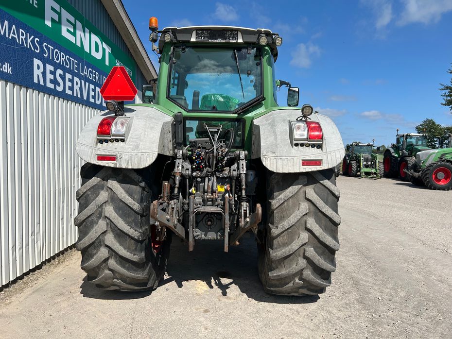 Fendt 933 Vario SCR Profi Plus  Med Front PTO - Traktorer - Traktorer 4 wd - 7