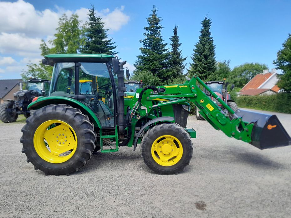 John Deere 5085M M5085 - Traktorer - Traktorer 4 wd - 4