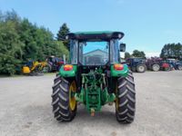 John Deere 5085M M5085 - Traktorer - Traktorer 4 wd - 6