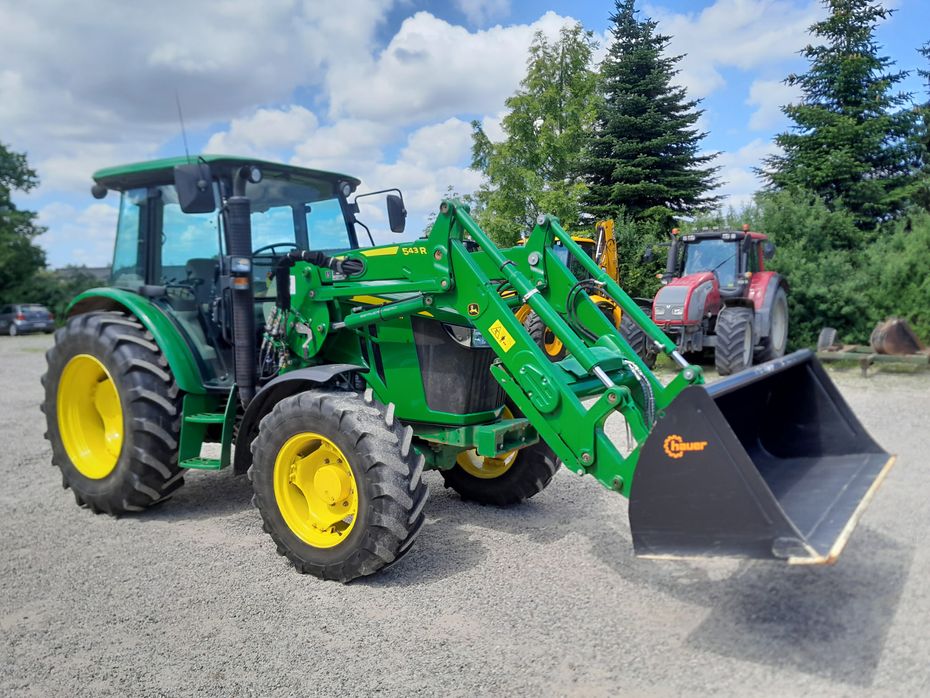 John Deere 5085M M5085 - Traktorer - Traktorer 4 wd - 5
