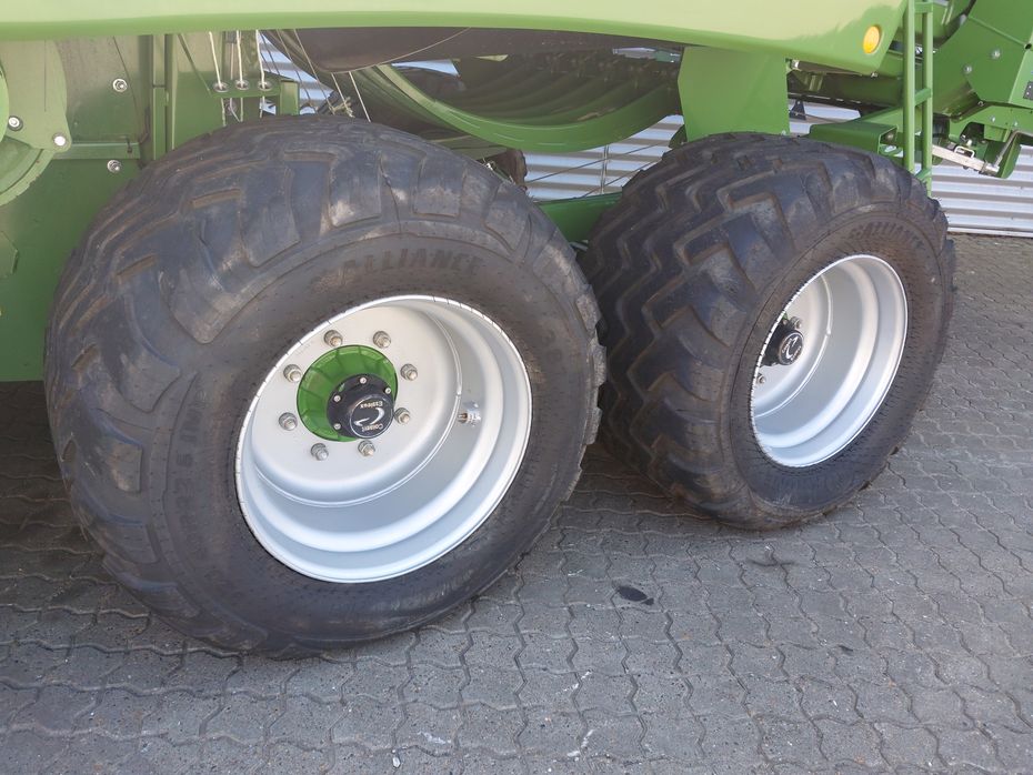 KRONE Big Pack 1290 HDP - Pressere - Midi bigballe - 6